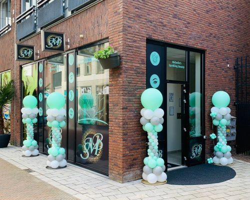 Buitenkant salon Deurne